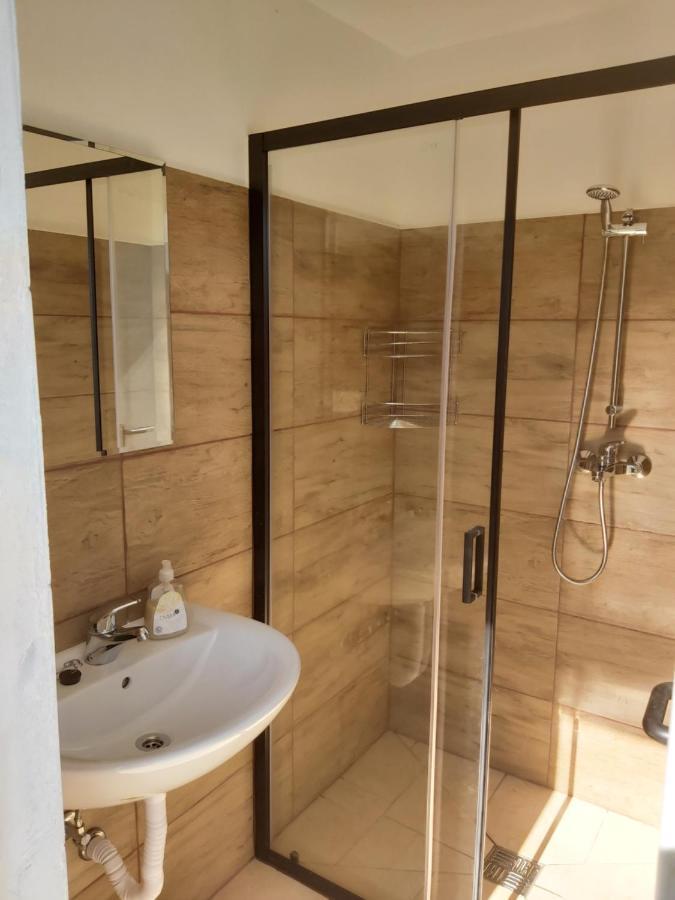 Hotel Glamping Hiske Petrin à Tolmin Extérieur photo