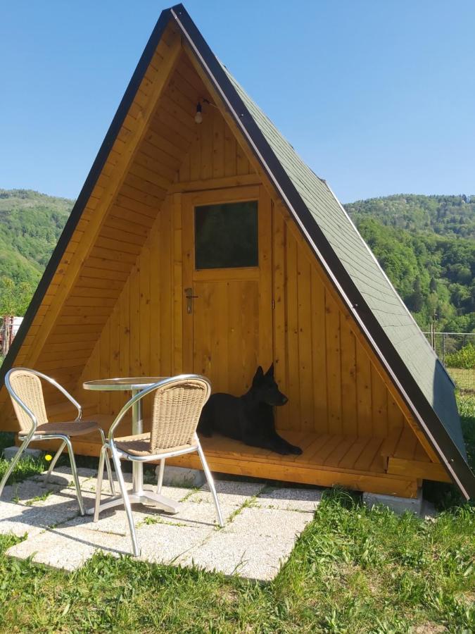 Hotel Glamping Hiske Petrin à Tolmin Extérieur photo