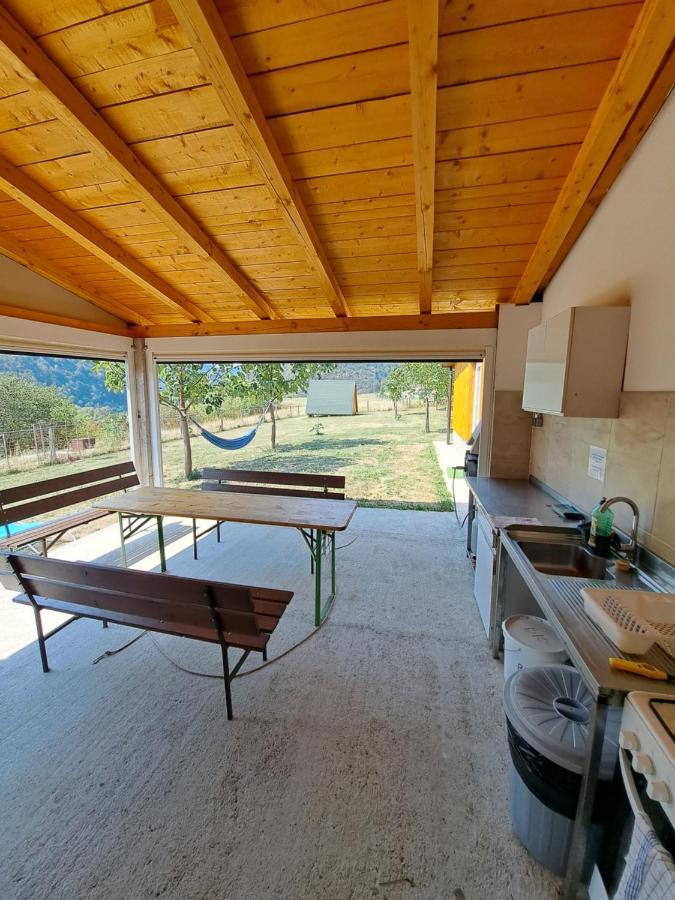 Hotel Glamping Hiske Petrin à Tolmin Extérieur photo