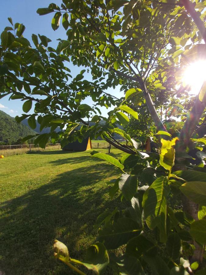 Hotel Glamping Hiske Petrin à Tolmin Extérieur photo