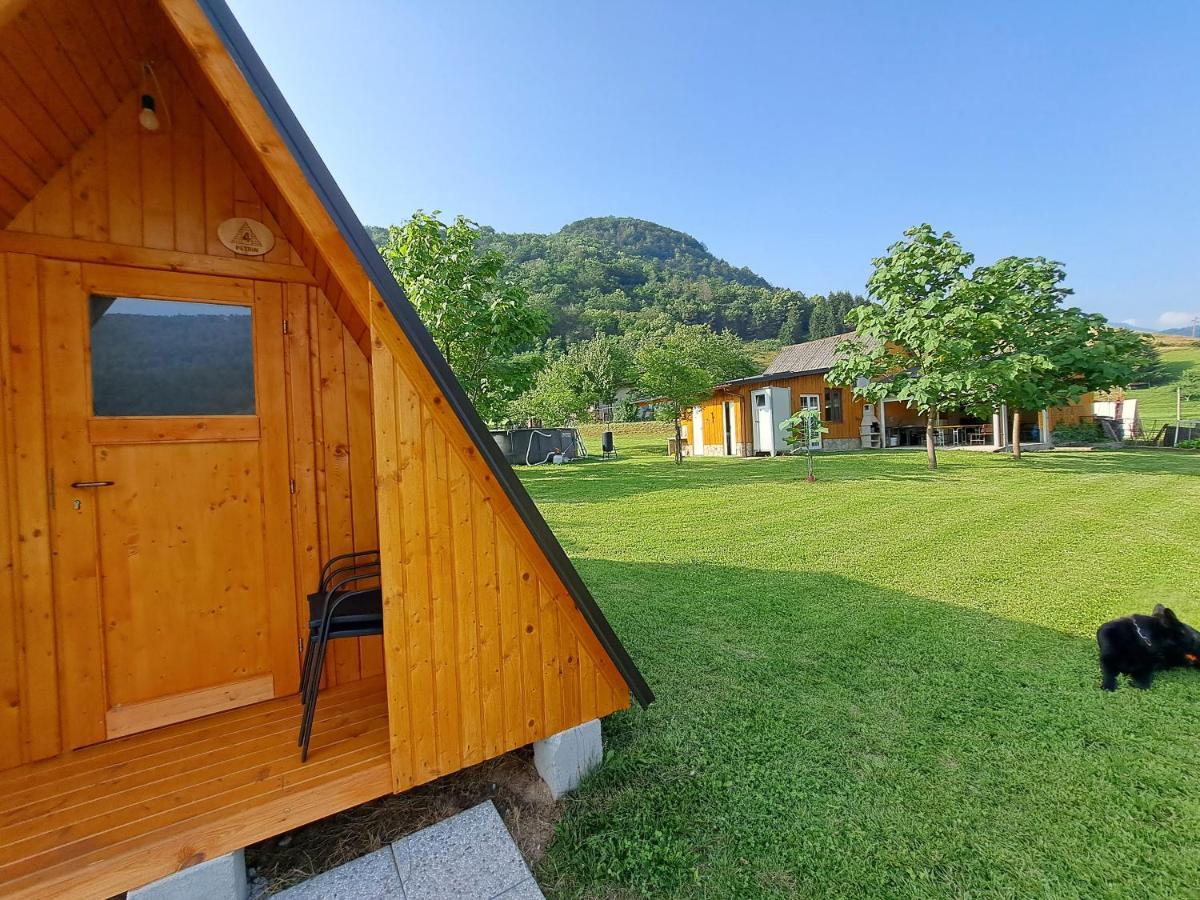 Hotel Glamping Hiske Petrin à Tolmin Extérieur photo